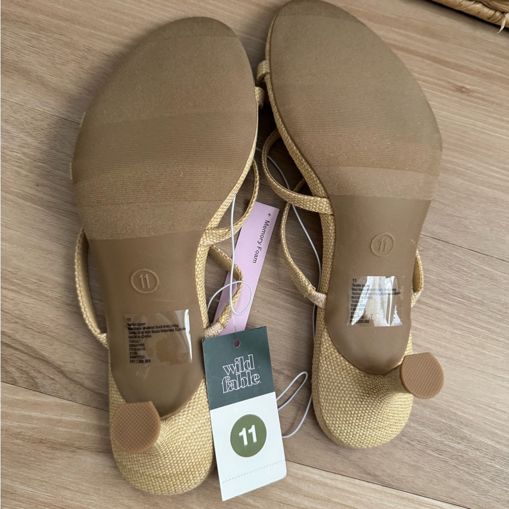 NWT! Wild Fable Brodie Strappy Raffia Charm Heels - Memory foam - Picture 9 of 14